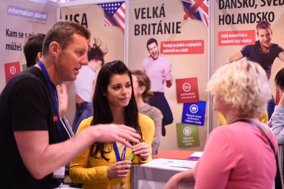 DSC_0072 (2) DSC_0072 (2)