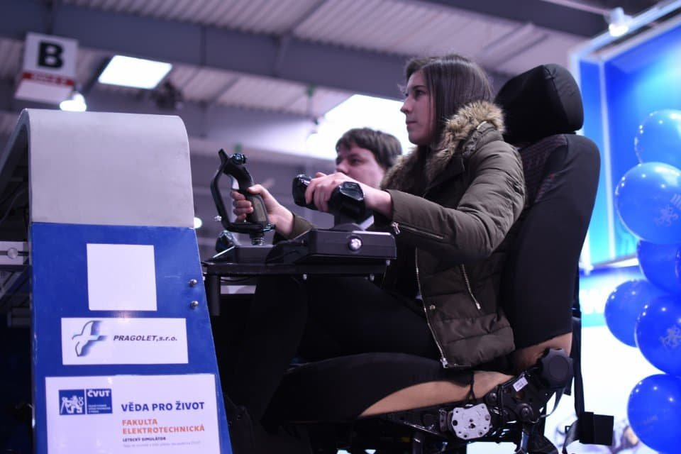 DSC_0085 (2) DSC_0085 (2)